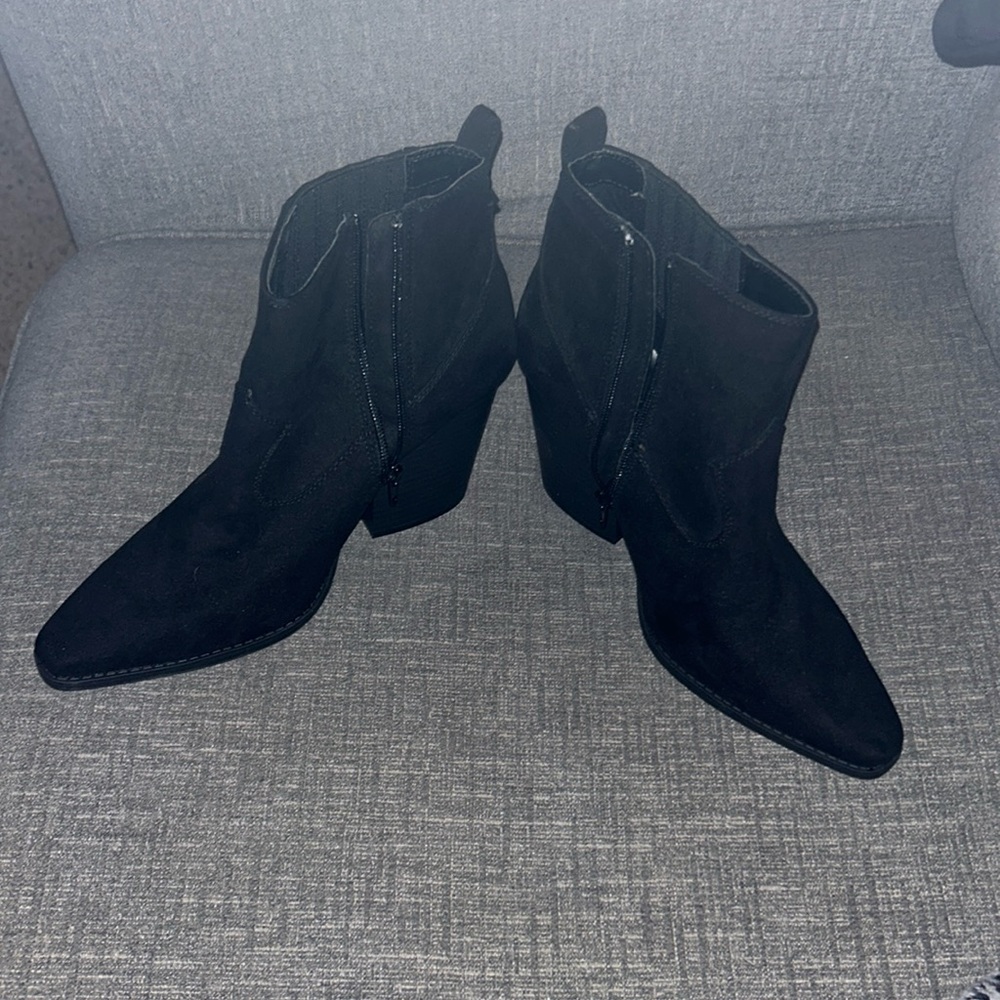 Western Style Suede Black Booties